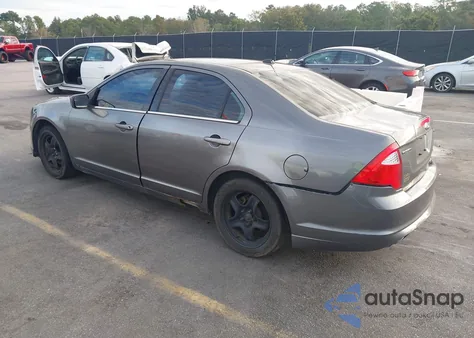 2011 Ford Fusion Se z USA, uszkodzony, nr VIN 3FAHP0HG9BR346184